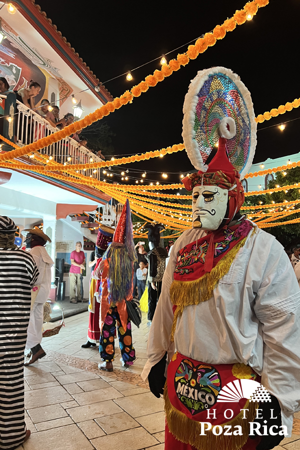 Danza de Los Huehues y Matarachín en Veracruz